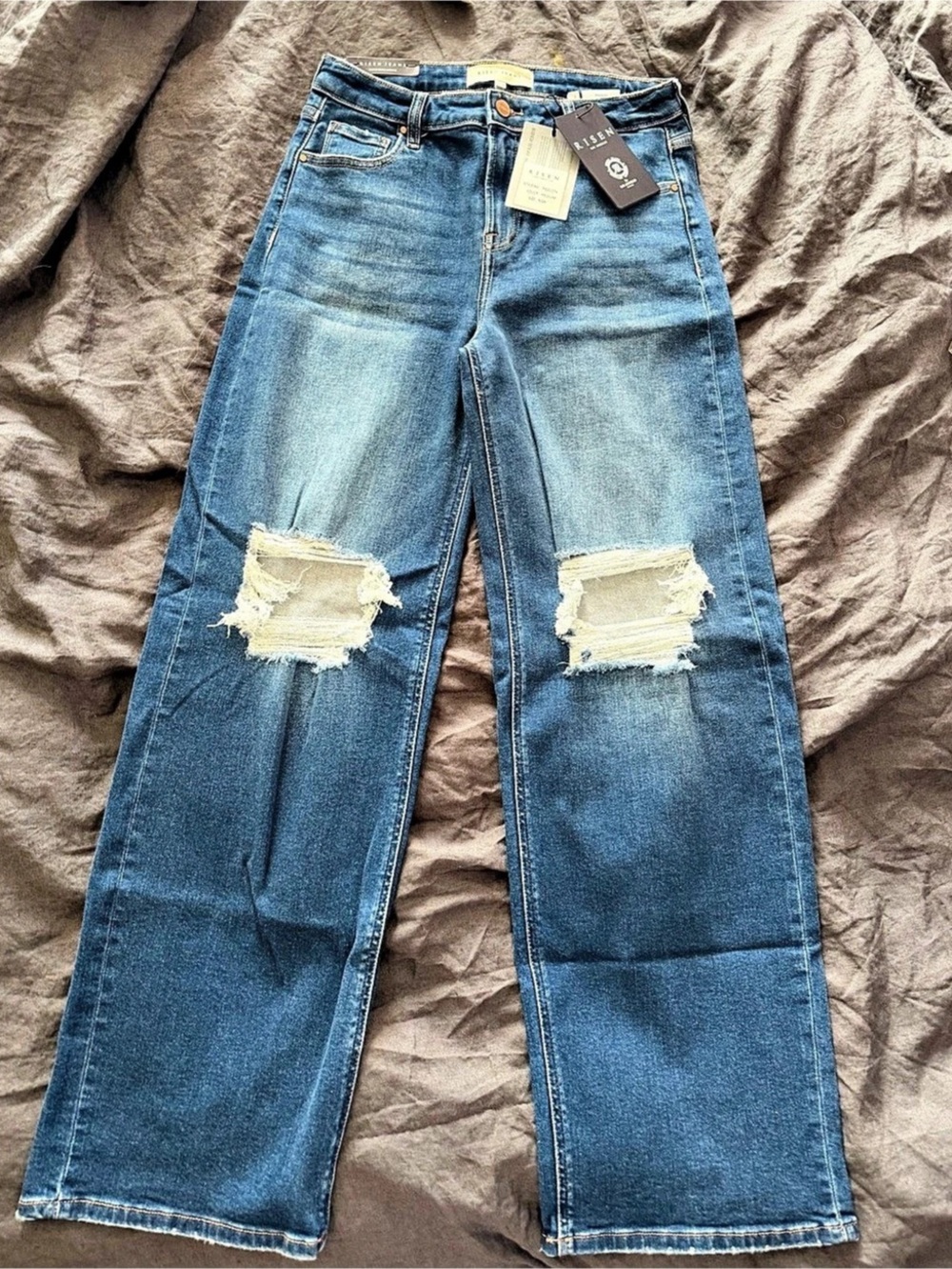 Risen Straight Leg Distressed Jeans in Blue Size 9/29 NWT